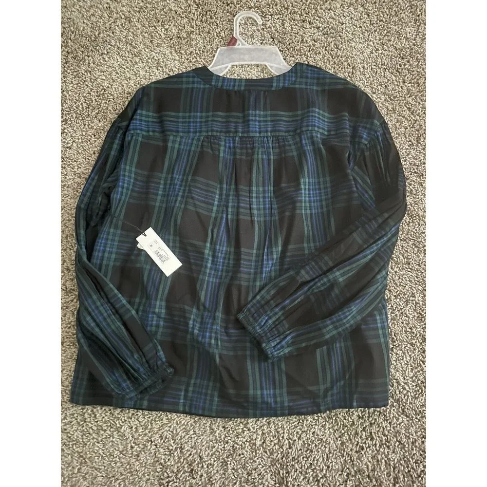 Every Moment Top Long Sleeved Blue Green Scotch Plaid Button blouse Size Medium - Picture 5 of 5